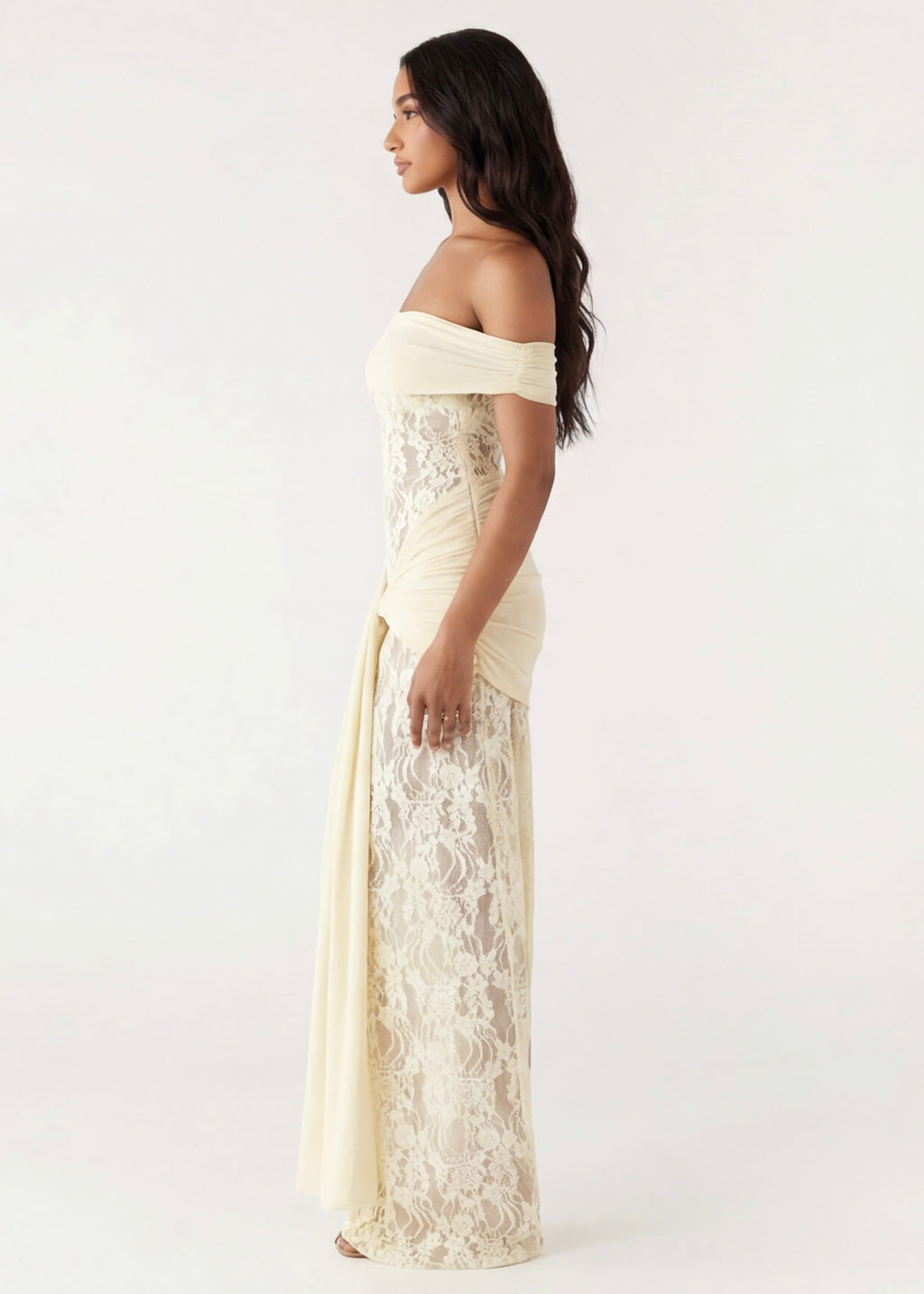 MIA | Off-Shoulder Gown