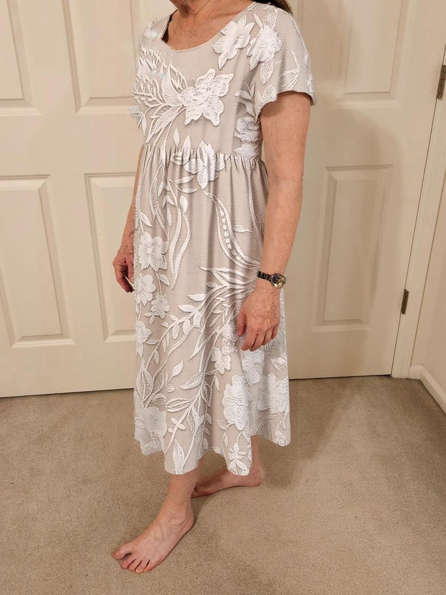 Delilah™ | Timeless Midi Dress