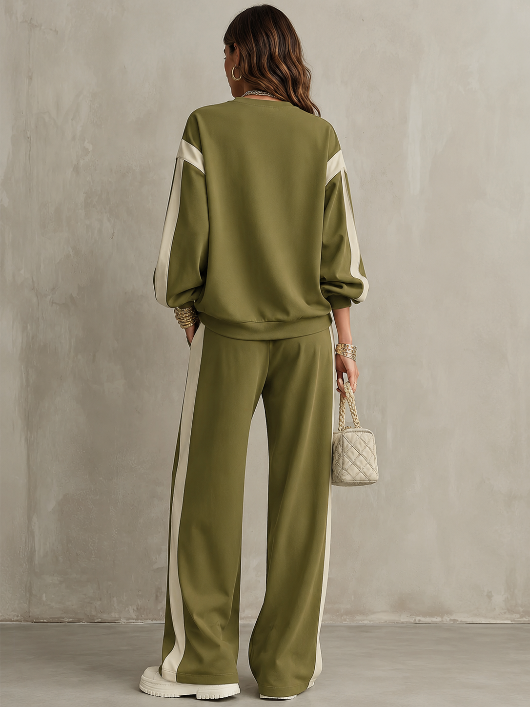 SONIA | Olive Green Casual Sweatshirt with Round Neck & Drawstring Wide Trousers